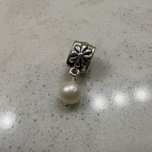 Pandora Flower Pearl Charm